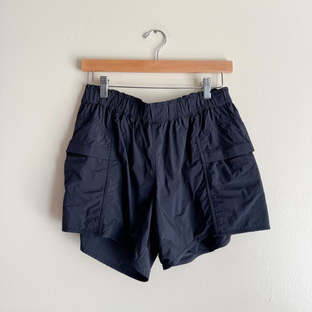 Free People Movement Black Cargo Windbreaker Shorts Small